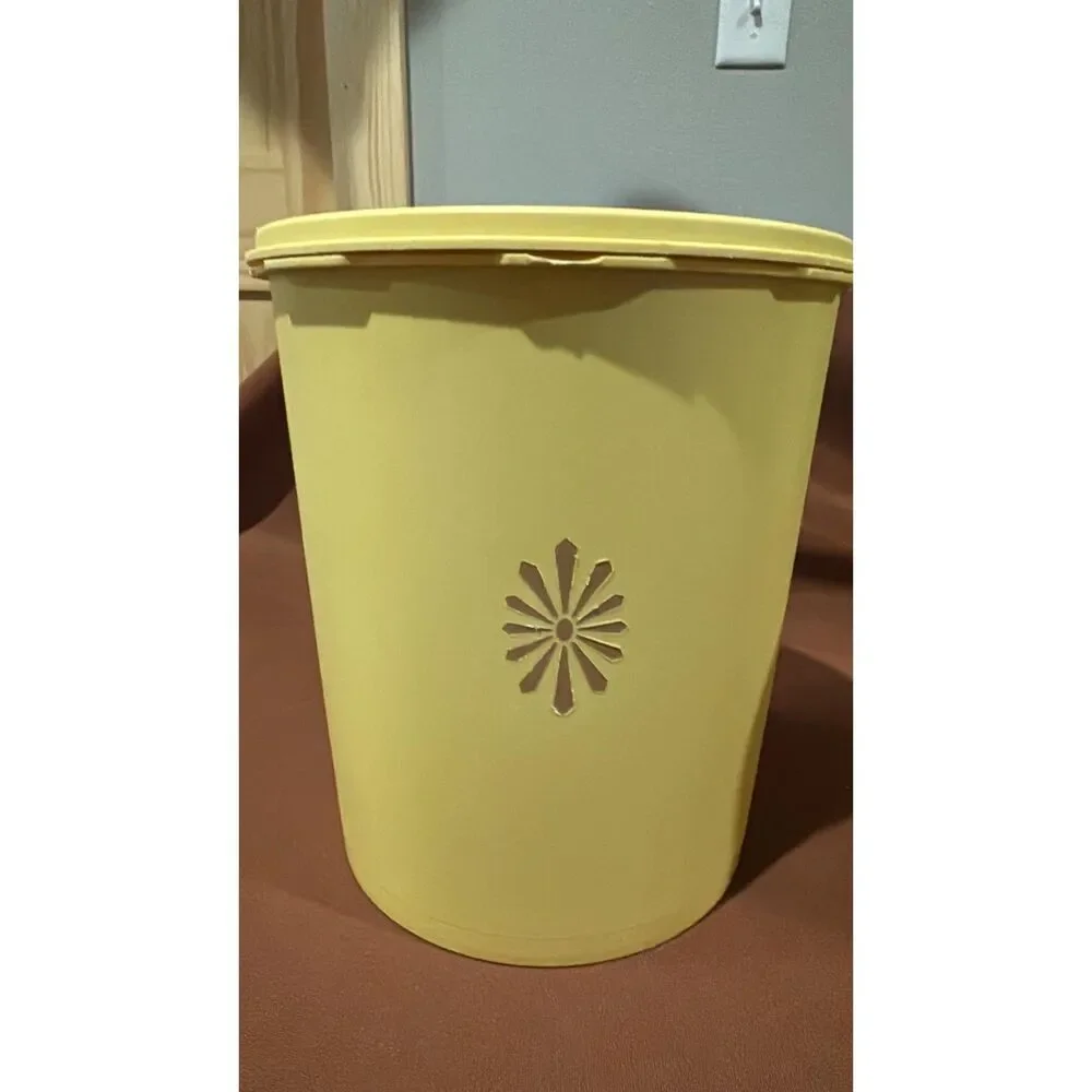 Lot of 7 Tupperware Yellow Stardust Canisters with lids